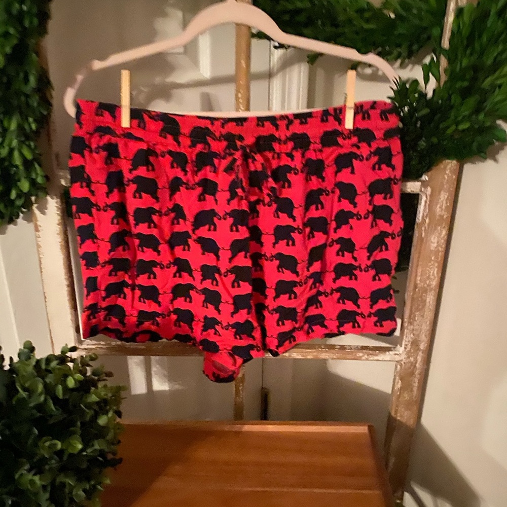 Crown and Ivy shorts